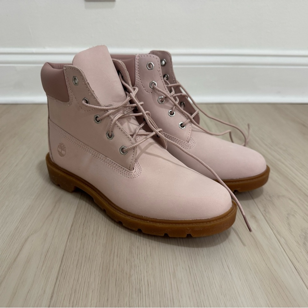 Timberland Classic 6 Inch Waterproof Boot YOUTH size 6 LIGHT PINK NUBUCK